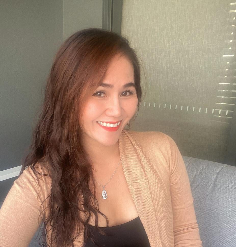 Uyen, Airbnb Superhost profile photo